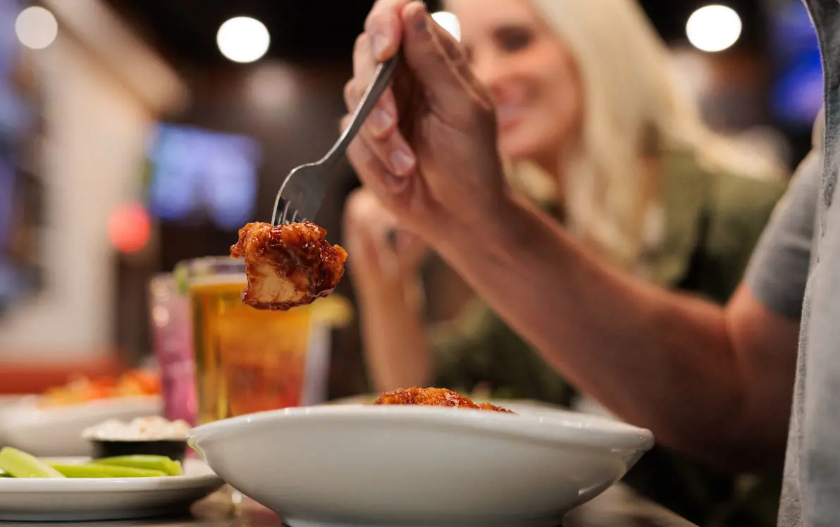 5 Reasons Why Wings & Rings Chicken Beats the Rest